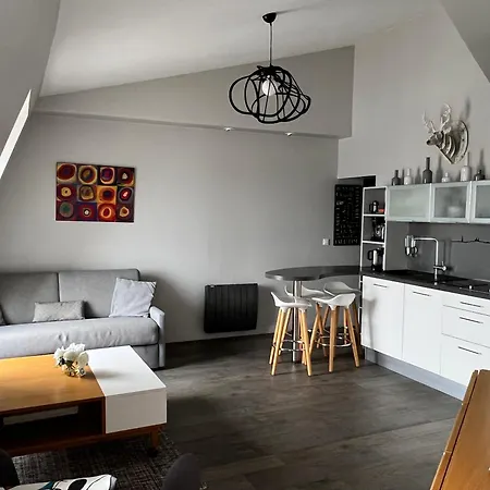 Superbe Proche Du Marais Apartment