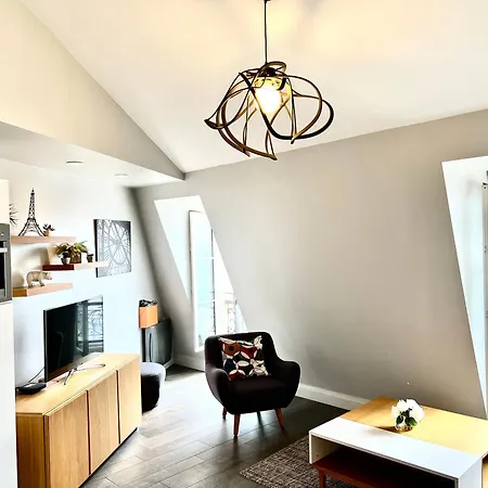 Superbe Proche Du Marais Apartment